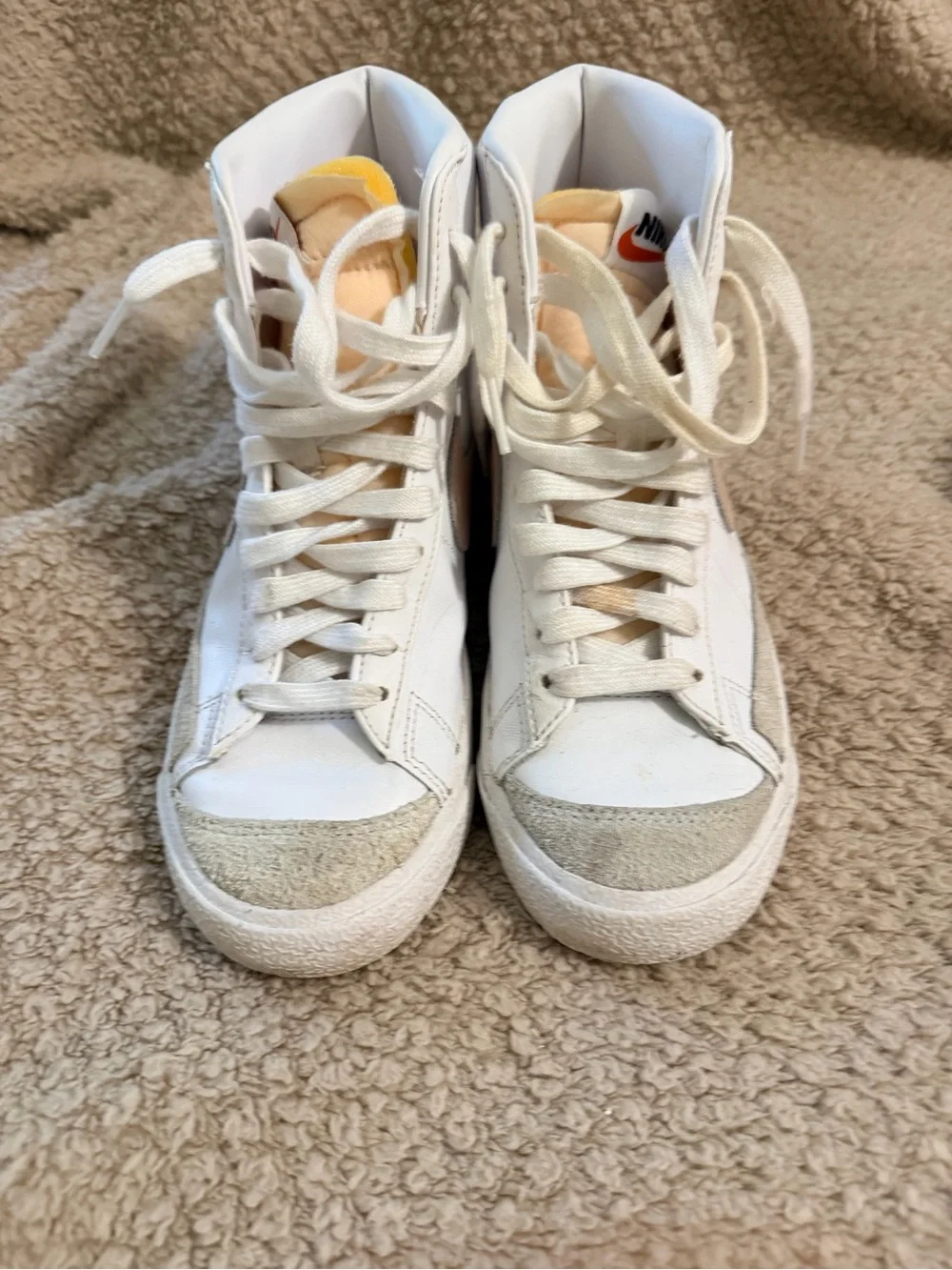 Nike Blazer Mid White Pink Women’s Size 7
